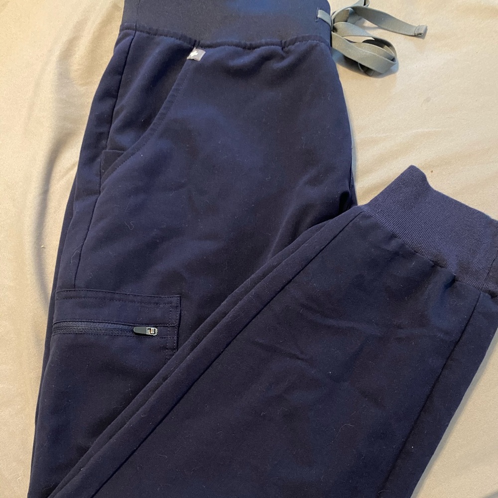 **SOLD** Figs Navy Zamora M/P